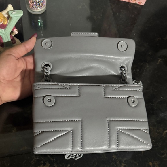 EUC Kensington Leather Chain Strap Bag KURT GEIGER LONDON - Picture 8 of 10